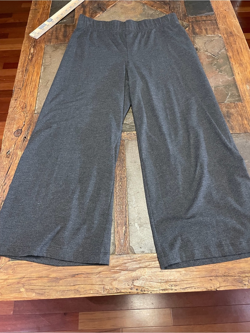 Old Navy Petite wide-straight leg Pants in Charcoal